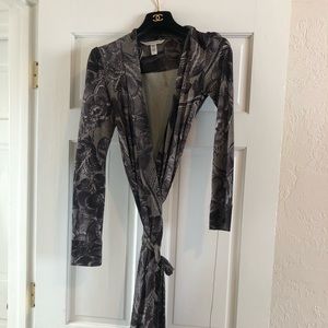 Diane von Furstenberg iconic wrap dress size 4